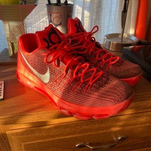 Kd 8 all red